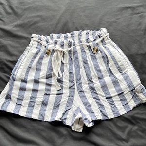 American Eagle, blue/white striped shorts, size medium